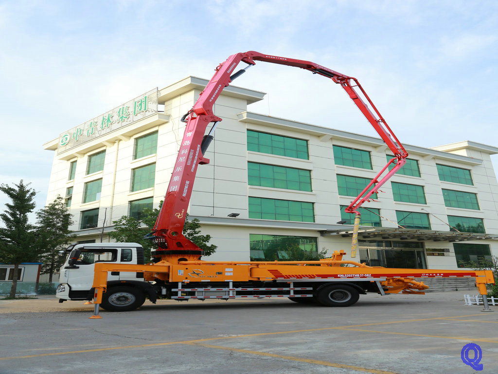 小型泵車 混凝土泵車 小型混凝土泵車 天泵