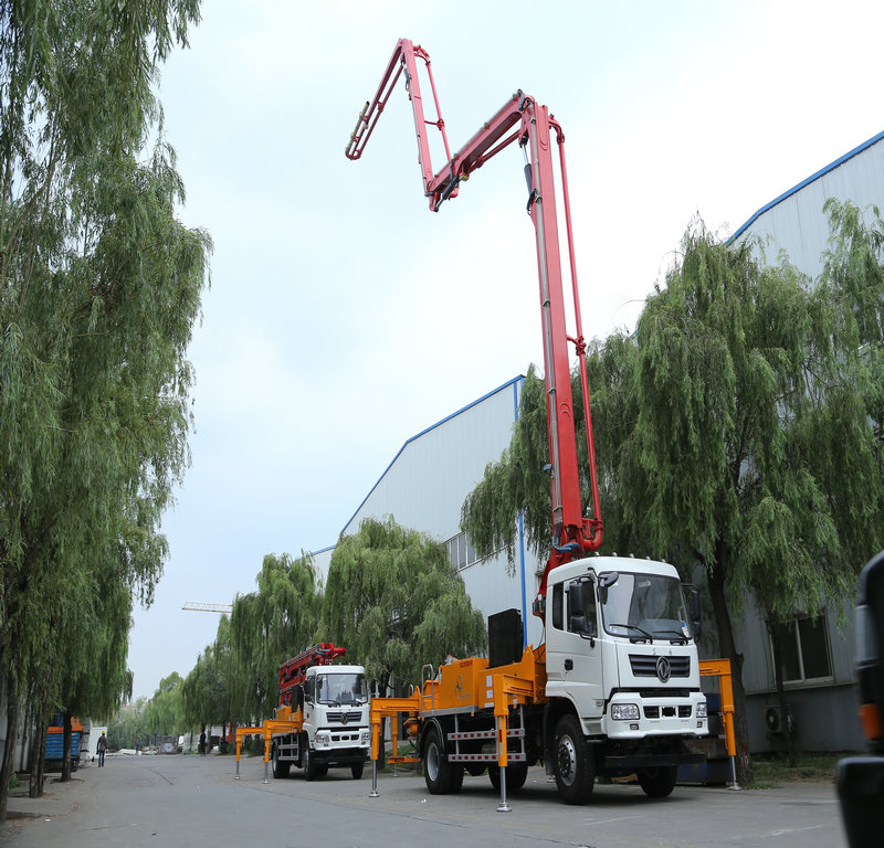 小型混凝土泵車，小泵車